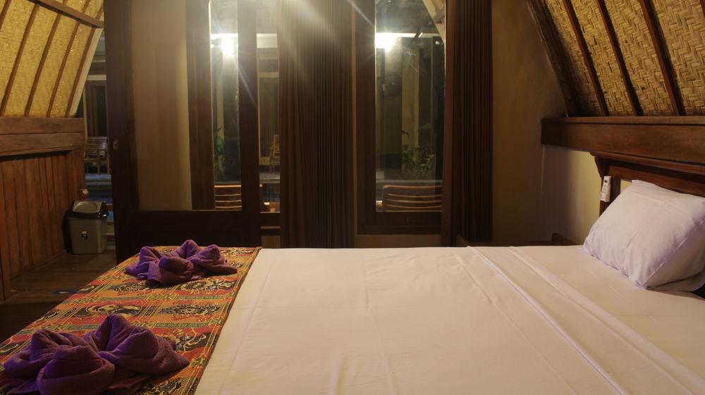 Mahapuri Hotel Gili Air Luaran gambar