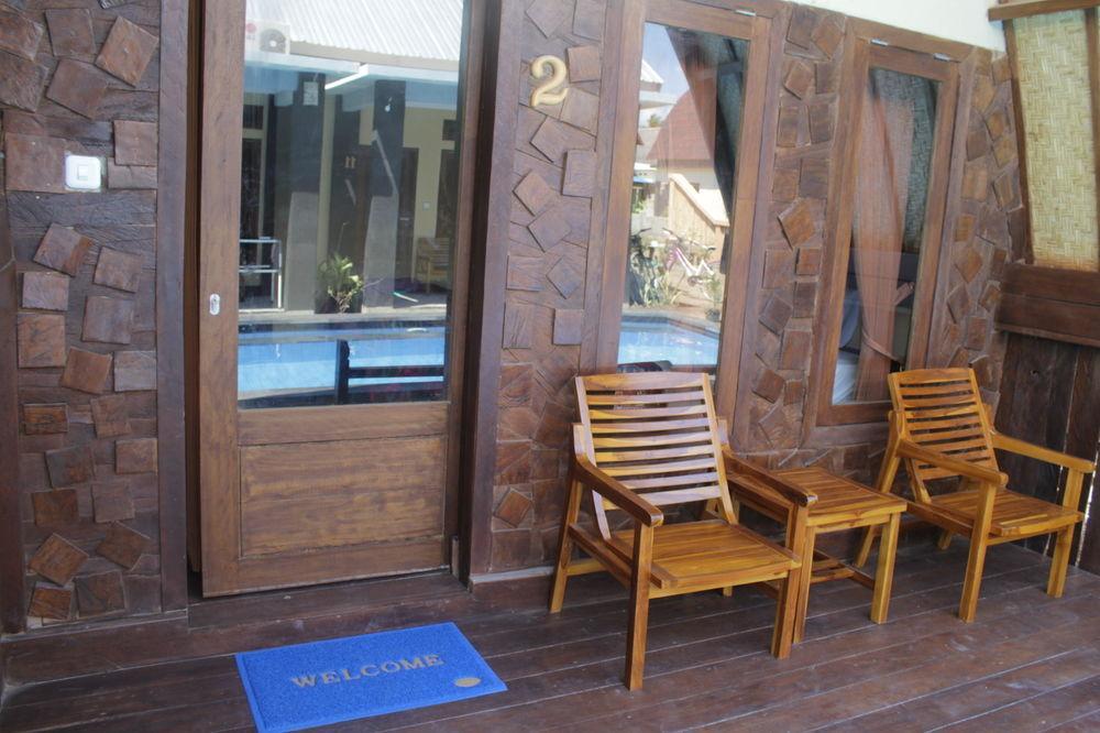 Mahapuri Hotel Gili Air Luaran gambar