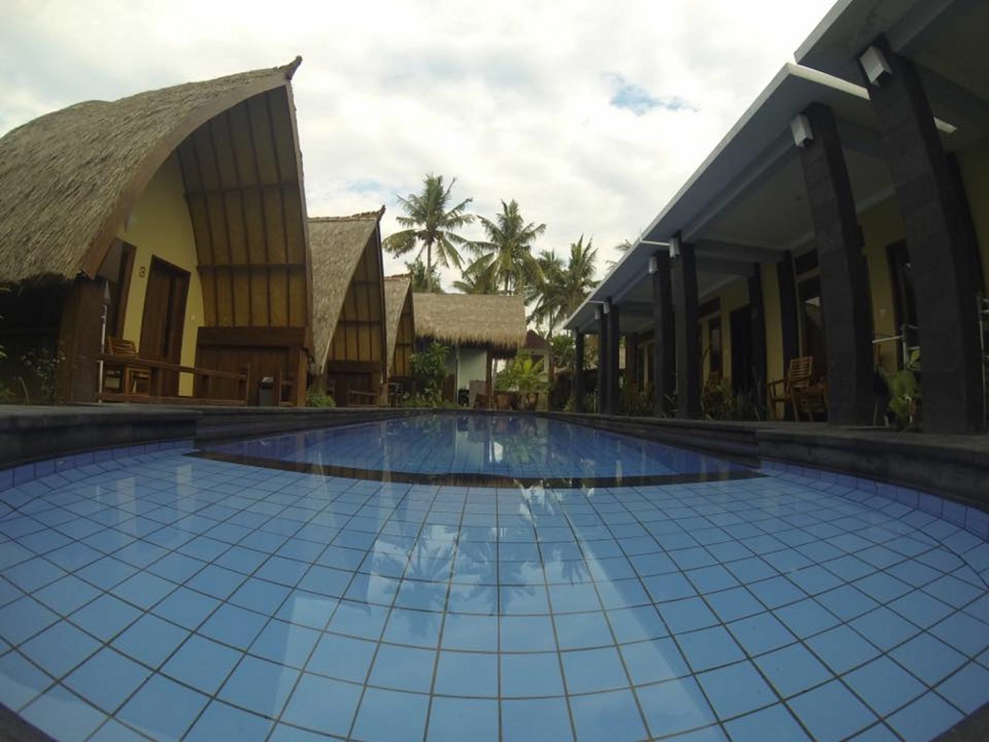 Mahapuri Hotel Gili Air Luaran gambar