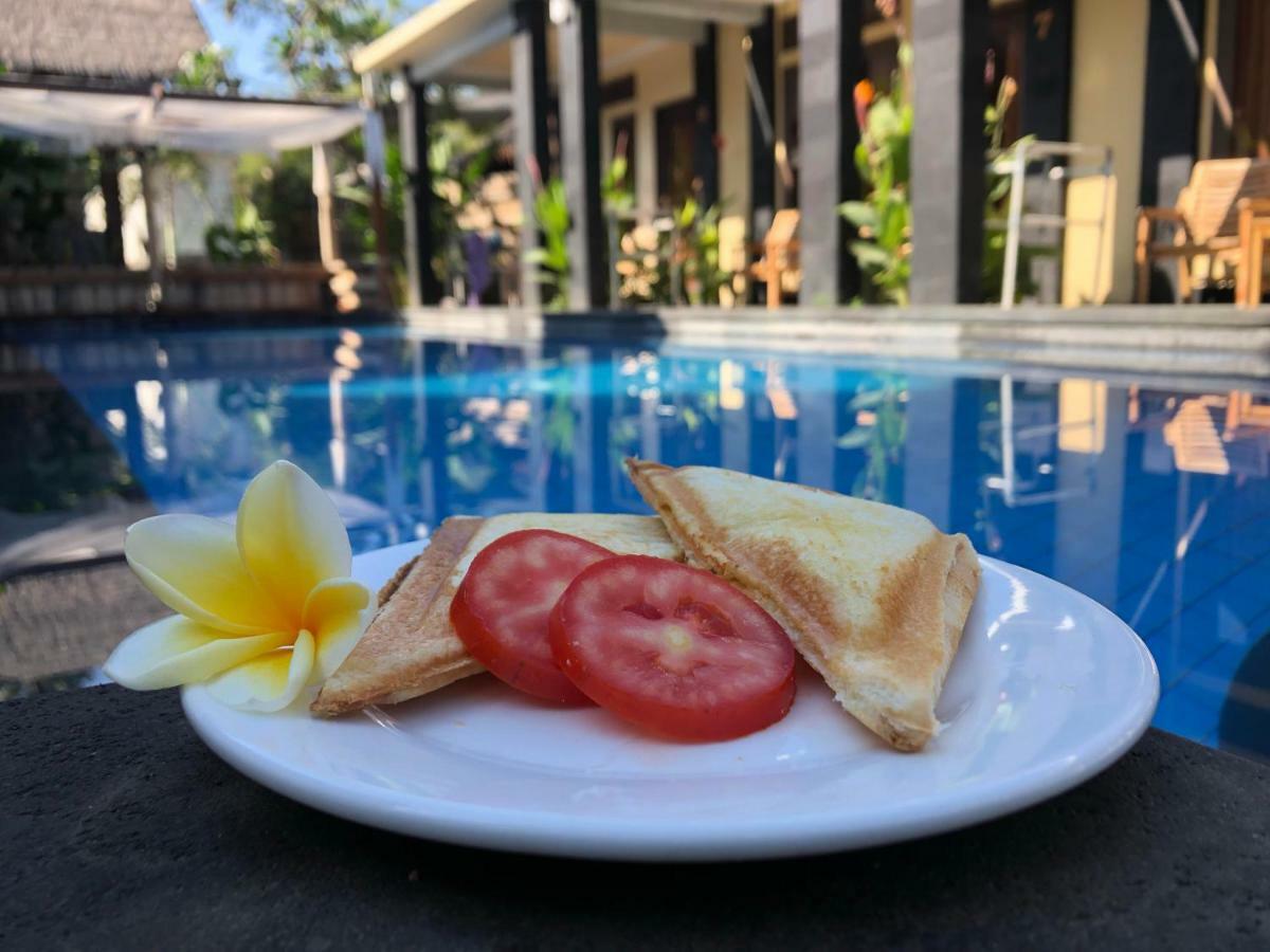 Mahapuri Hotel Gili Air Luaran gambar