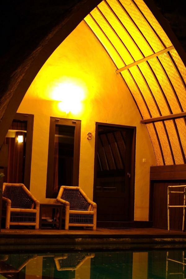 Mahapuri Hotel Gili Air Luaran gambar